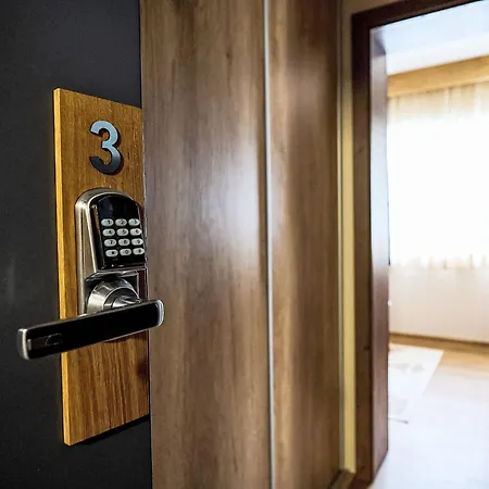 Anenske Udoli-5 By Interhome * هاراشوف